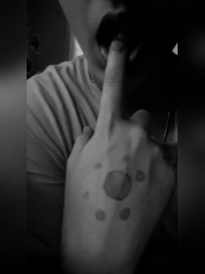 Indian teen girl sucking her own finger seduced