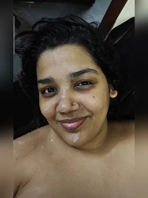 Bangladeshi hot chubby girl showing her big boobs to her boyfriend🔥