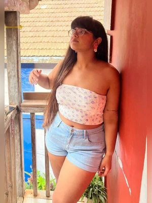 Chubby hot desi girl massive collection