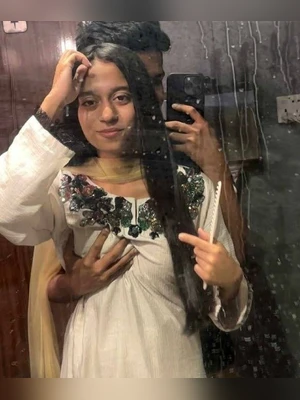 Bangladeshi Hot gf with her boyfriend
