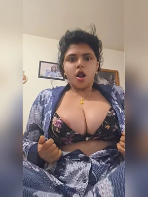 Hot wife hot pic share boyfriend Indian