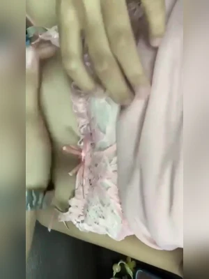 18+ girl in car nude