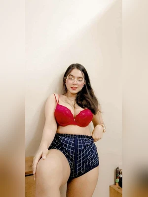 Beautiful Big boobs Sexy Bangladeshi Mal Showing Ass Fingering Pussy