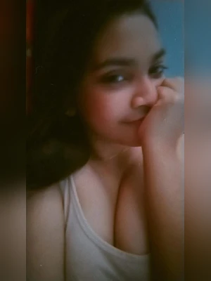 7-bangladeshi_tanker_gf_pressing_boobs_-_porn_-_erome_5.jpg