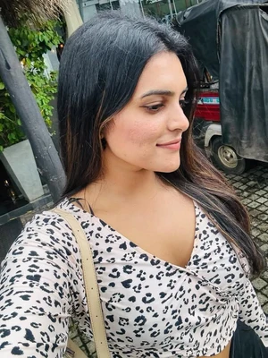 Kerala Mallu Hijjaby Muslim Indian Milf aunty moaning and enjoying Leak Viral,..#Girl #Husband #India #Indian # Indian Girl #Kerala #Mallu #Muslim #Slim