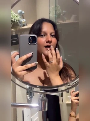 Bangladeshi Chubby Girl Fucked in Hotel