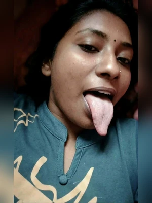 Tamil village girl leaked photos