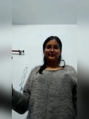 Indian girl flashing body
