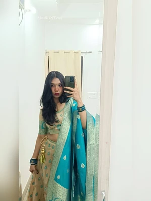 Cute indian girl sharing her nudes to her boyfriend