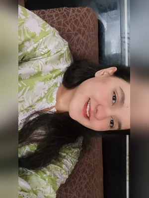 Sexy Desi Pakistani big tits girl horny girl