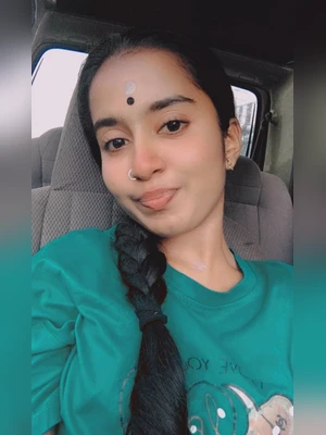 Beautiful Tamil Cute Girlfriend Giving Blowjob,Fucking in Doggy & Getting Fingered & Pussy Licked by BF