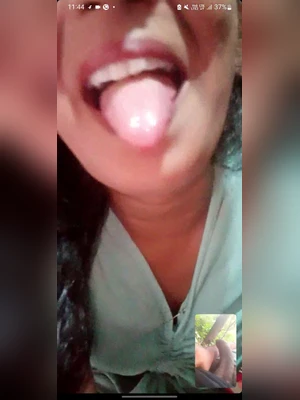 Indian girl cum in mouth