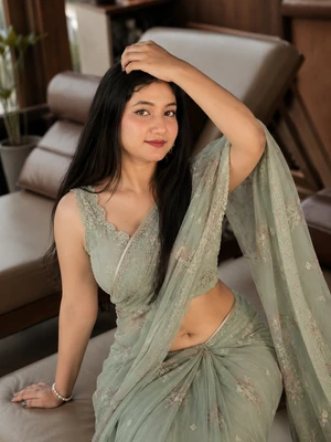Rendom Desi