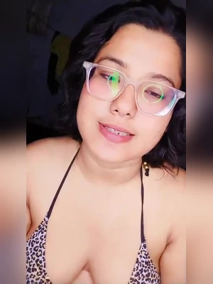 @Xanthia_22 Instagram Bitch Very Hot Girlfriend
