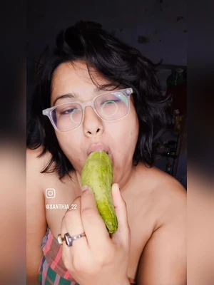 @Xanthia_22 Instagram Bitch Very Hot Girlfriend