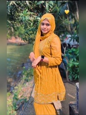 Bangladeshi Innocent Face Sexy Figure Mallu College cute Girl Full Nude