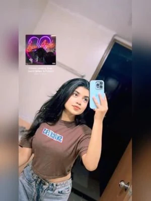 Beautiful cute girl leked photo