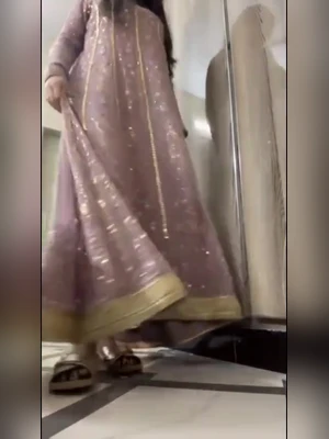 Desi Cute Beautiful Cuckold Sexy lesbian Instagram Influencer Homemade Modeling Full Nude Show, Fingering