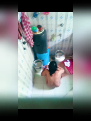Desi mom spy bathing