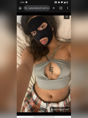 Randi girlfriend exposed nude pic