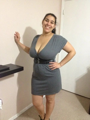 MILF Fuckmeat webslut Lilly Castillo