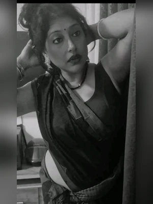 Paula Roy Sexy and Hot Self Pampering