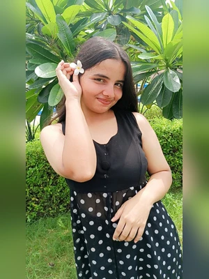 Desi chubby girl with big boobs