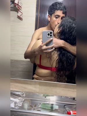 Desi Indian couple amateur leaked nude clips lipp kissing each other anal sex and Hardcore fucking in hotel