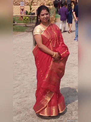 Bengali girl giving bj
