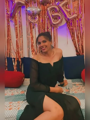 South indian tamil wife sucking huge cock after party.