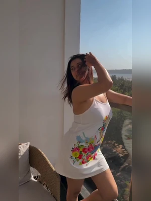 Indian Sexy Lady Balcony Dare