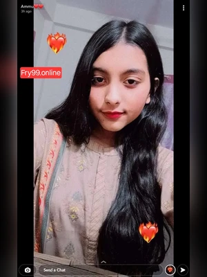 Indian teen girl nude show boobs