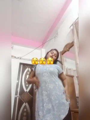 Indian Bitch Sangeeta Stripping and Showing Her Naked Body Self Exposing Viral MMS