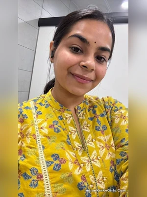 Indian Naughty Fat Chubby Tanker Titted Bitch Naked Exposed
