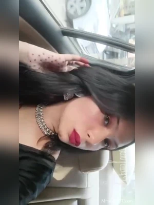 Sexy girl friend photo send private