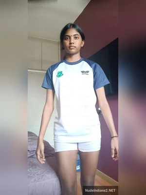 Porn Video   Fit Tamil college GF Nidhi’s bra panty selfies & hot nudes for model