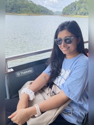 Hot desi homely sexy kerala chick blowjob.