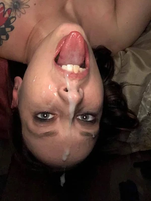 Ass, pussy, tits and face your girlfriend/ wide has been exposed ...